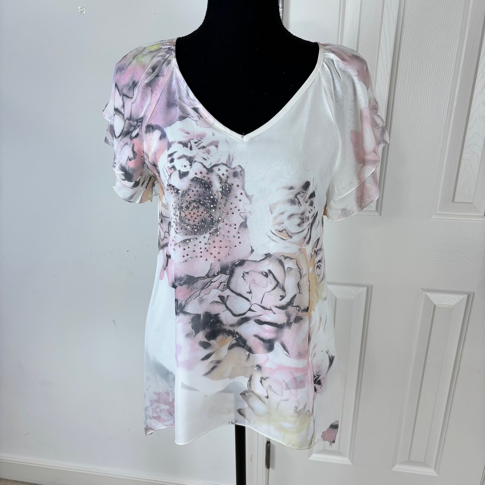 Brittany Black Floral Rhinestone V-Neck Flutter Sleeve Tunic Top White Small